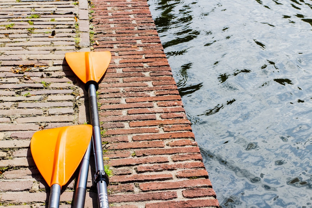 Choisir la bonne taille de kayak : guide et conseils SEO